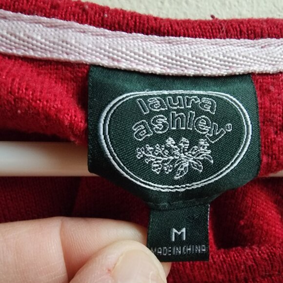 Laura Ashley Red "Love" Pajama Top Size Medium - Picture 8 of 15